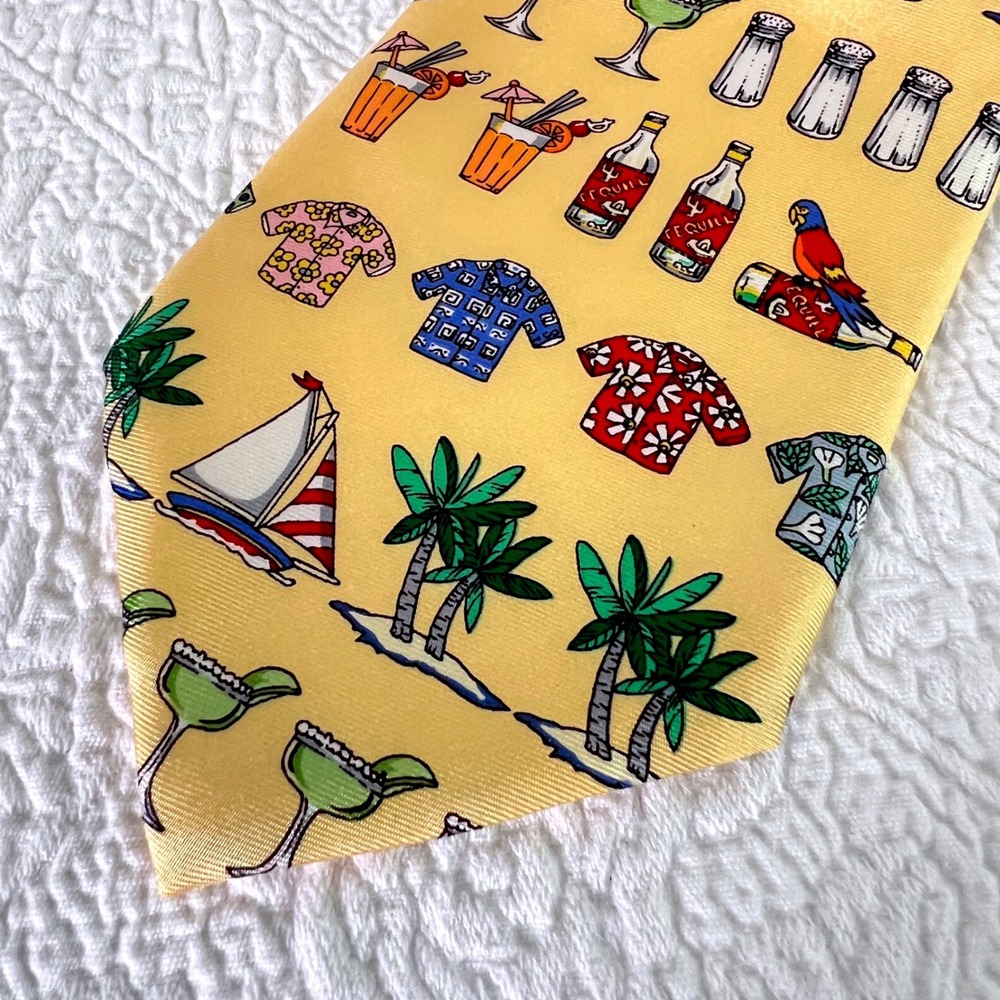 Alynn Margaritaville Silk Tie OS Mens Tropical Tequila Yellow Novelty Beach Tie